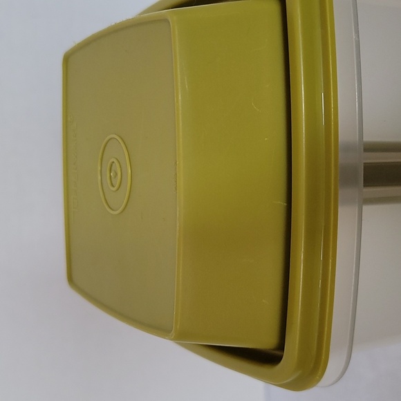 Tupperware vintage pickle keeper - Picture 10 of 15